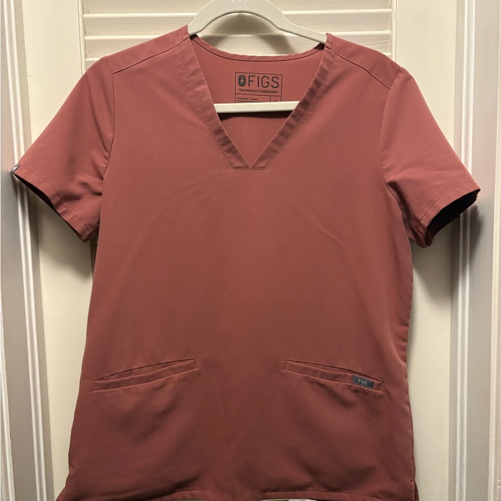 Figs Women's Mauve Short Sleeve Top